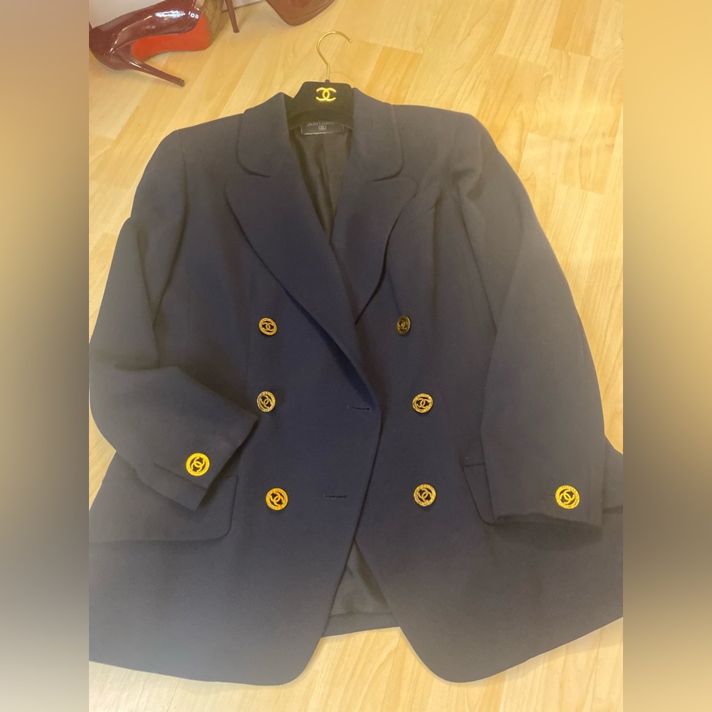 Vintage Chanel Boutique Navy Blue Double-Breasted CC Button Blazer - Picture 16 of 16